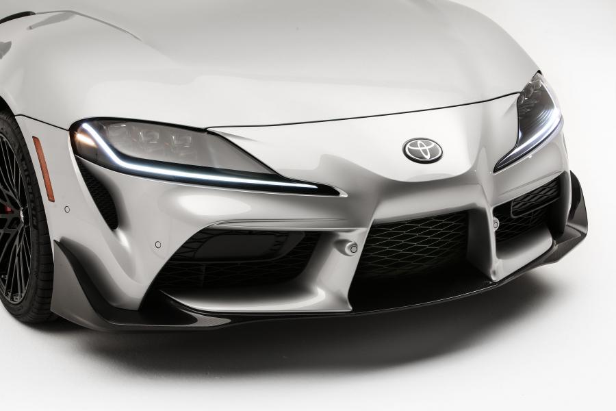 Детали экстерьера Toyota GR Supra Performance Line Concept (A90) 2019 года  (фото 9 из 9)
